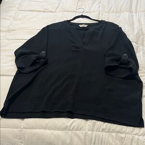 Denver Hayes Black V-Neck Blouse